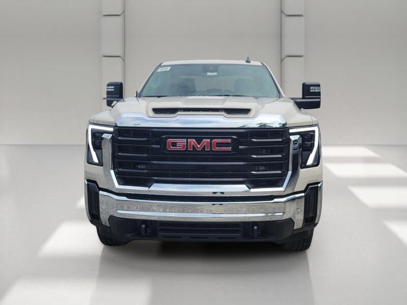 2026 GMC Sierra 3500 HD Crew Cab Standard Box 4-Wheel Drive Pro