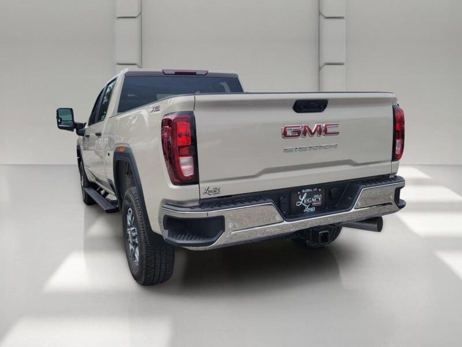 2026 GMC Sierra 3500 HD Crew Cab Standard Box 4-Wheel Drive Pro