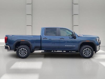 2026 GMC Sierra 3500 HD Crew Cab Standard Box 4-Wheel Drive Pro