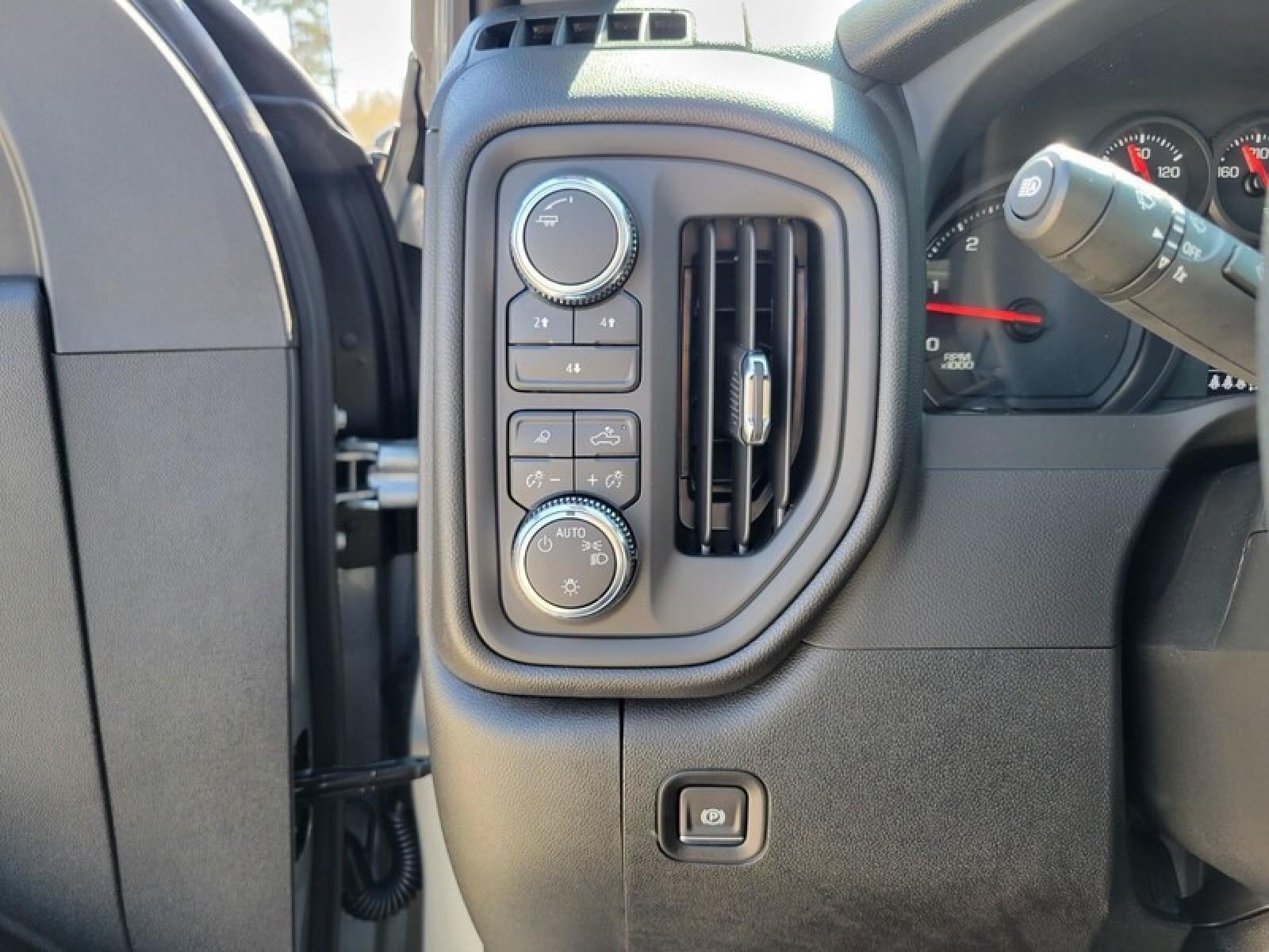 2026 GMC Sierra 3500 HD Crew Cab Long Box 4-Wheel Drive Pro