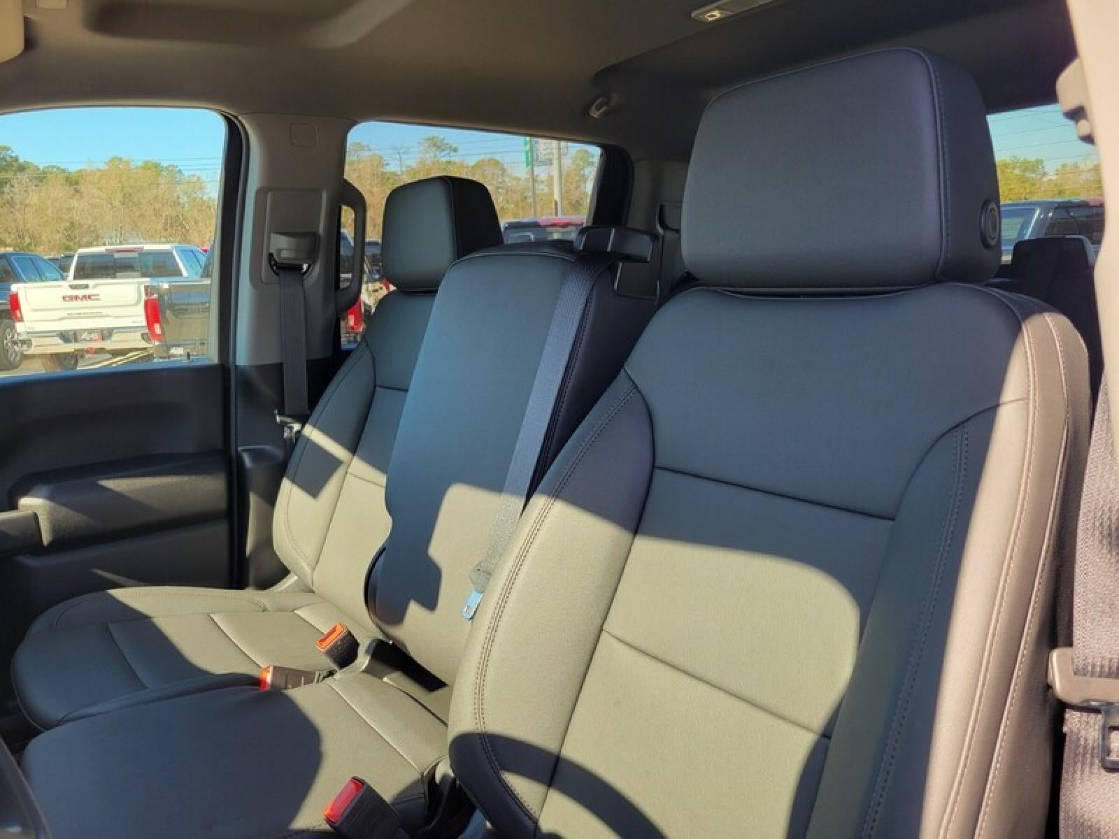 2026 GMC Sierra 3500 HD Crew Cab Long Box 4-Wheel Drive Pro