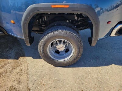 2026 GMC Sierra 3500 HD Crew Cab Long Box 4-Wheel Drive Pro