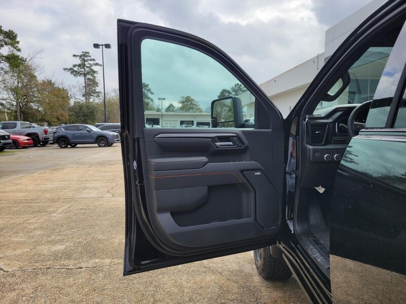 2026 GMC Sierra 3500 HD Crew Cab Standard Box 4-Wheel Drive AT4