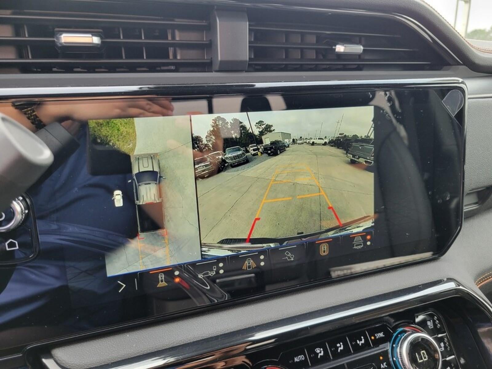 2026 GMC Sierra 3500 HD Crew Cab Standard Box 4-Wheel Drive AT4