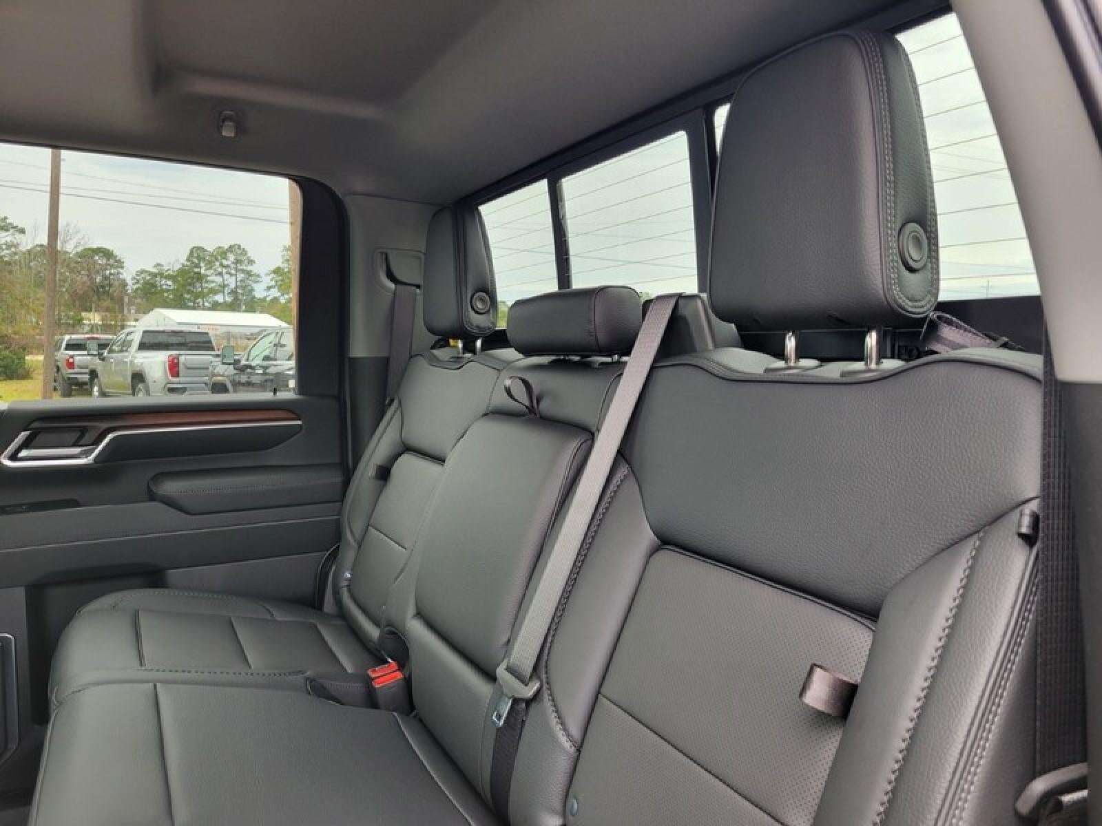 2026 GMC Sierra 3500 HD Crew Cab Long Box 4-Wheel Drive Denali