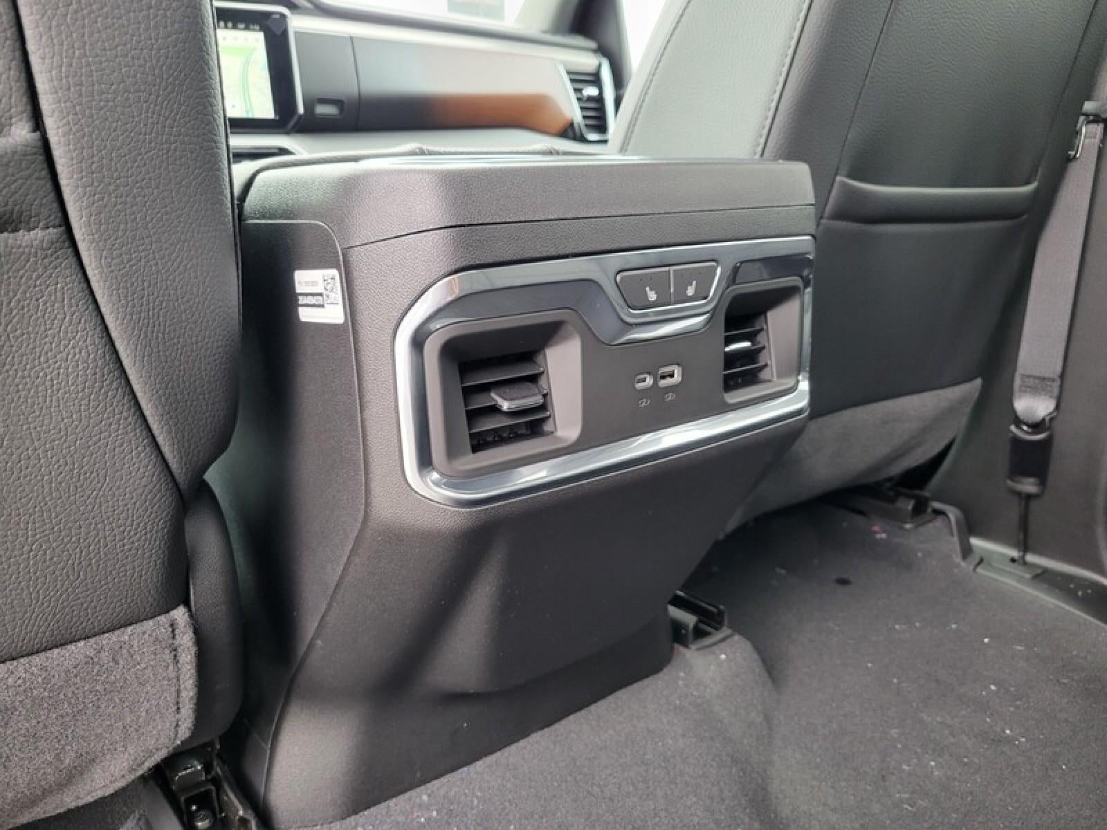 2026 GMC Sierra 3500 HD Crew Cab Long Box 4-Wheel Drive Denali