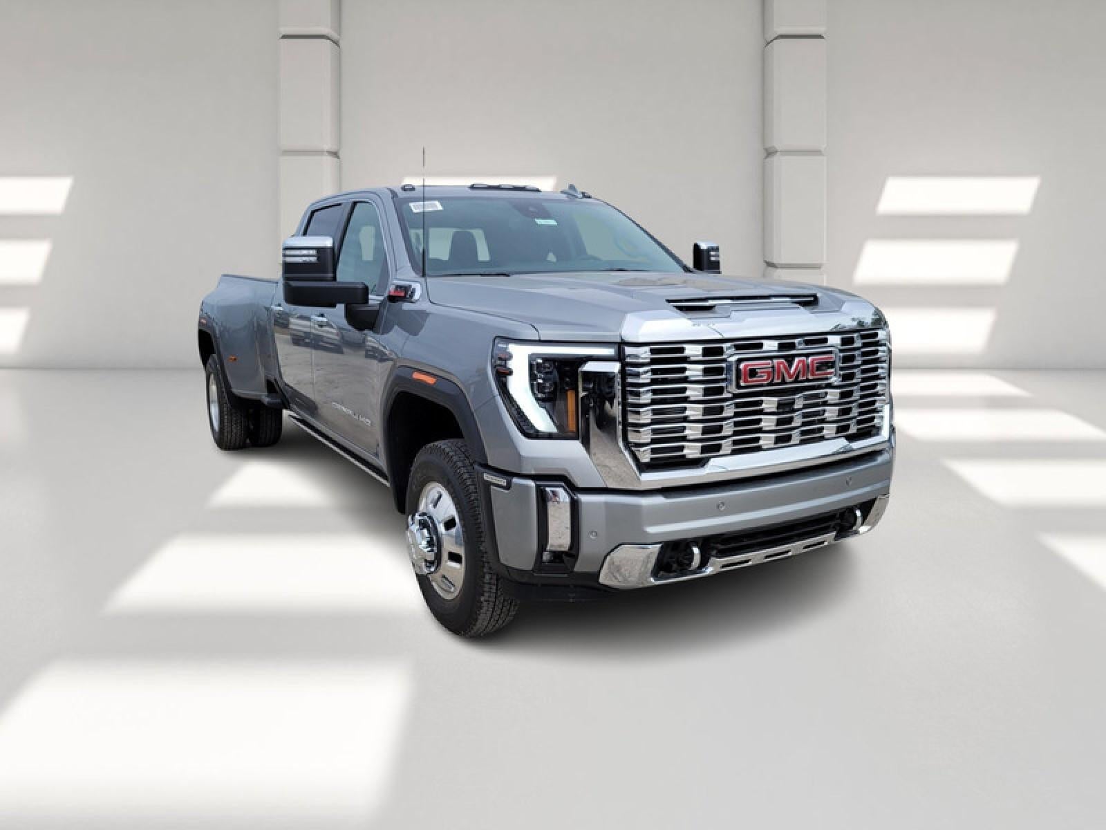 2026 GMC Sierra 3500 HD Crew Cab Long Box 4-Wheel Drive Denali