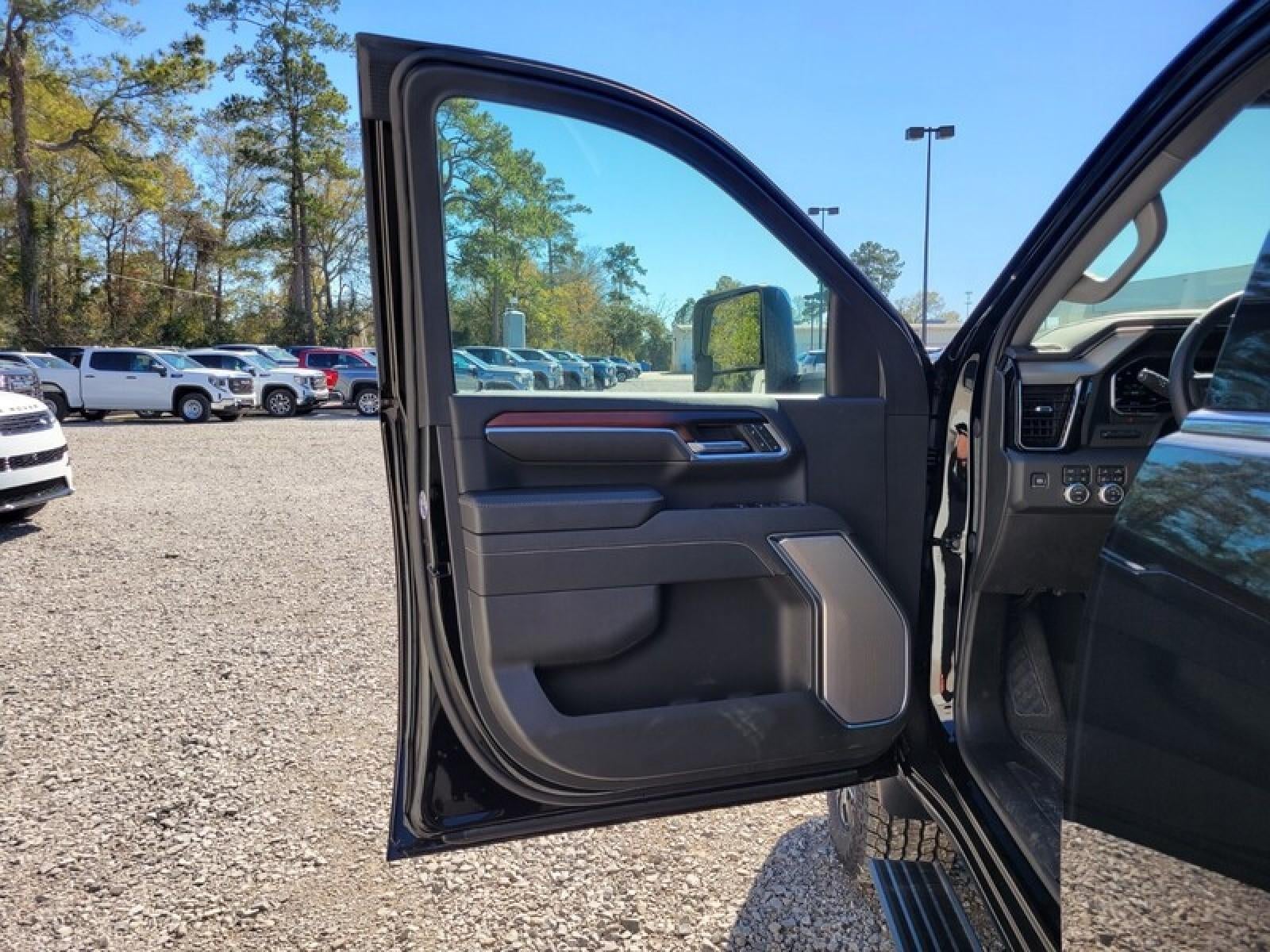 2025 GMC Sierra 3500 HD Crew Cab Standard Box 4-Wheel Drive Denali