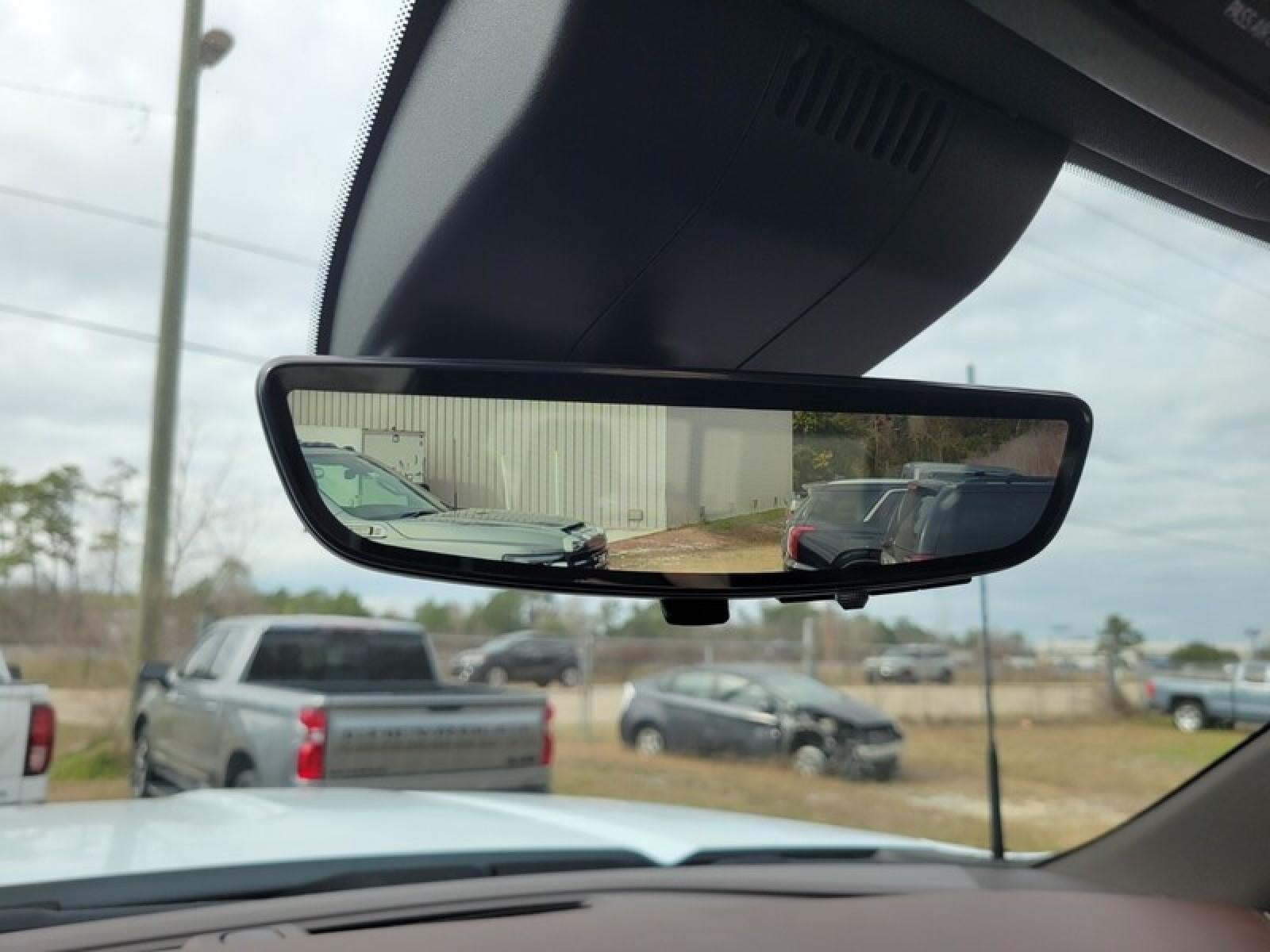 2026 GMC Sierra 3500 HD Crew Cab Long Box 4-Wheel Drive Denali