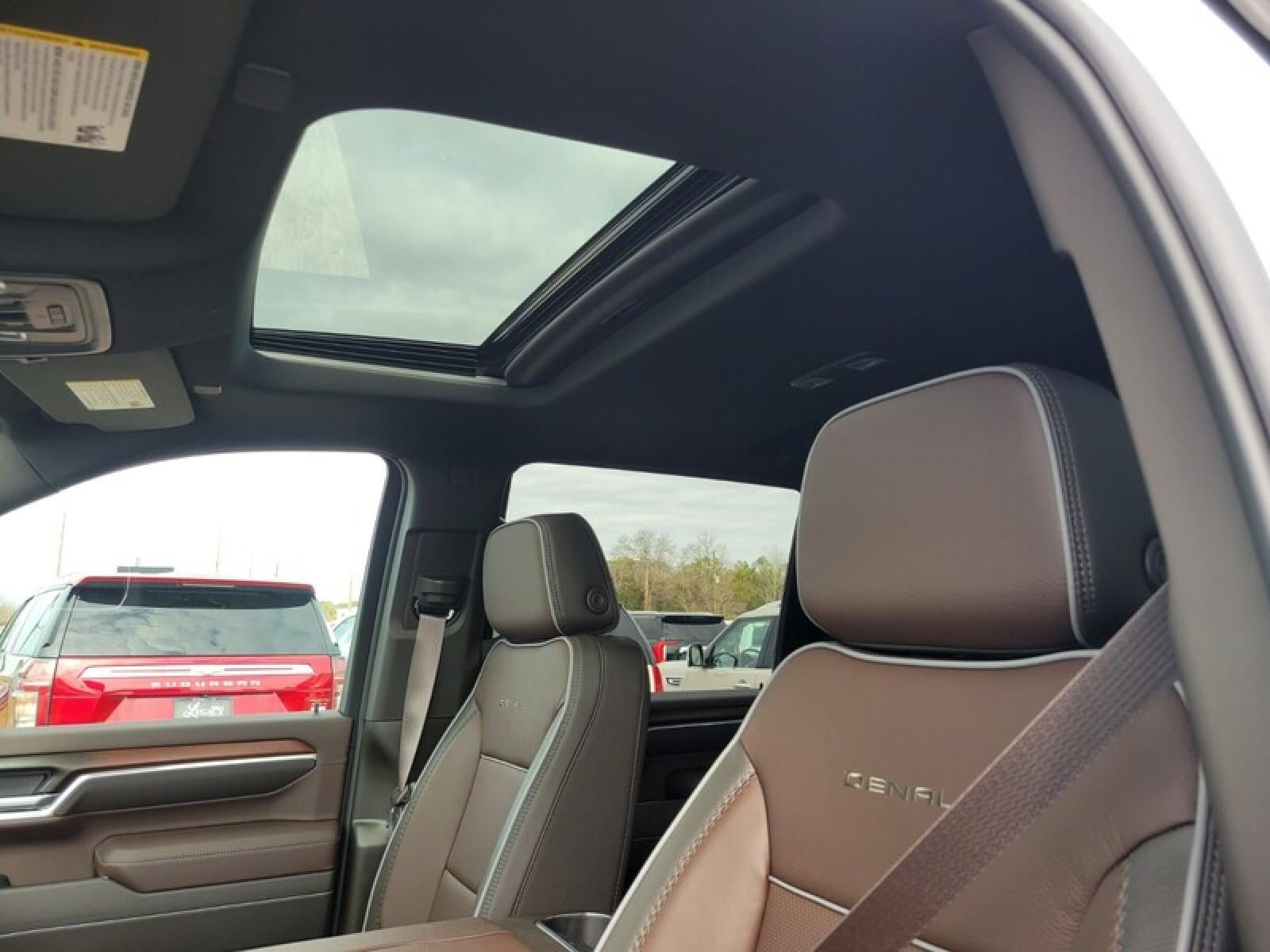 2026 GMC Sierra 3500 HD Crew Cab Long Box 4-Wheel Drive Denali