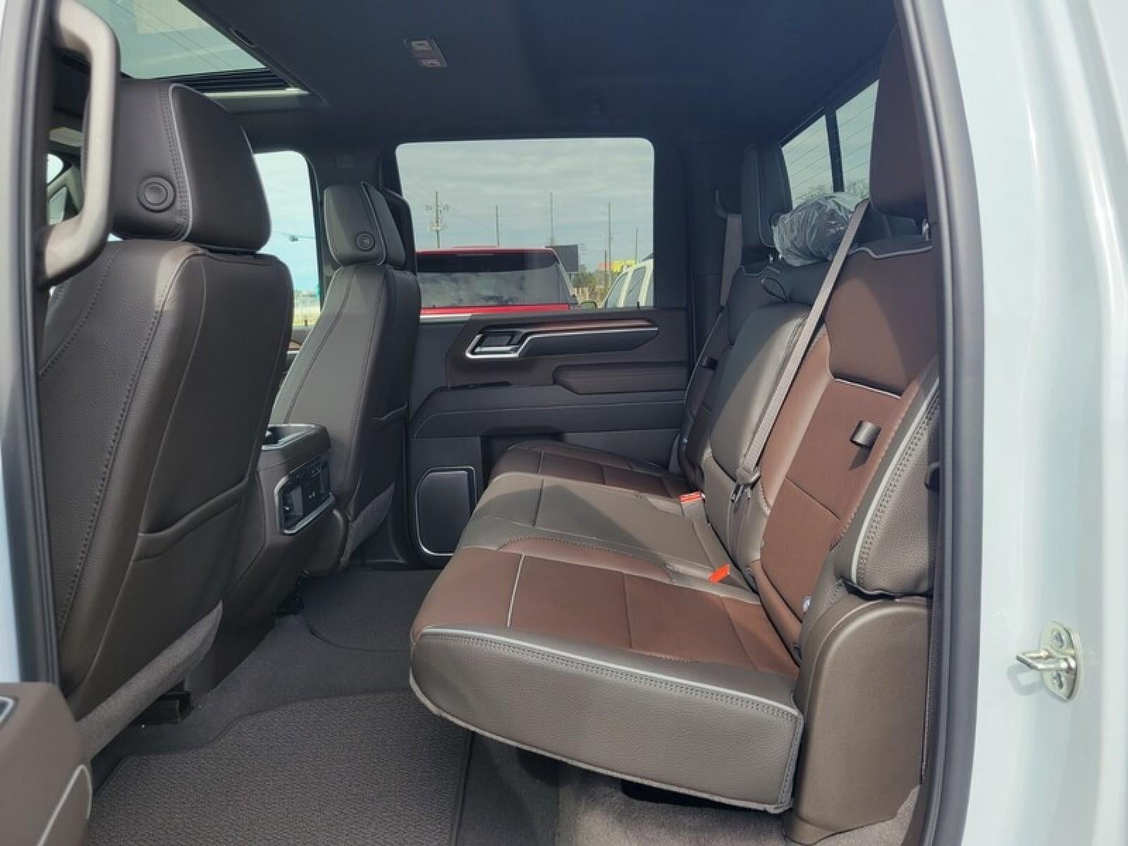 2026 GMC Sierra 3500 HD Crew Cab Long Box 4-Wheel Drive Denali