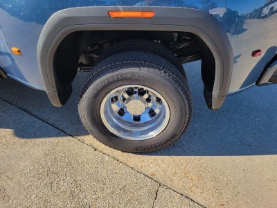 2026 GMC Sierra 3500 HD Crew Cab Long Box 4-Wheel Drive Denali