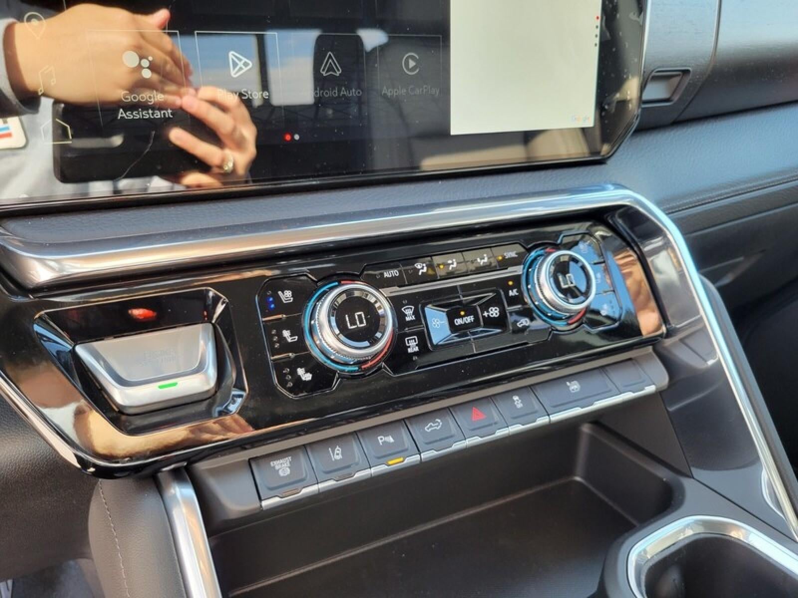 2026 GMC Sierra 3500 HD Crew Cab Long Box 4-Wheel Drive Denali