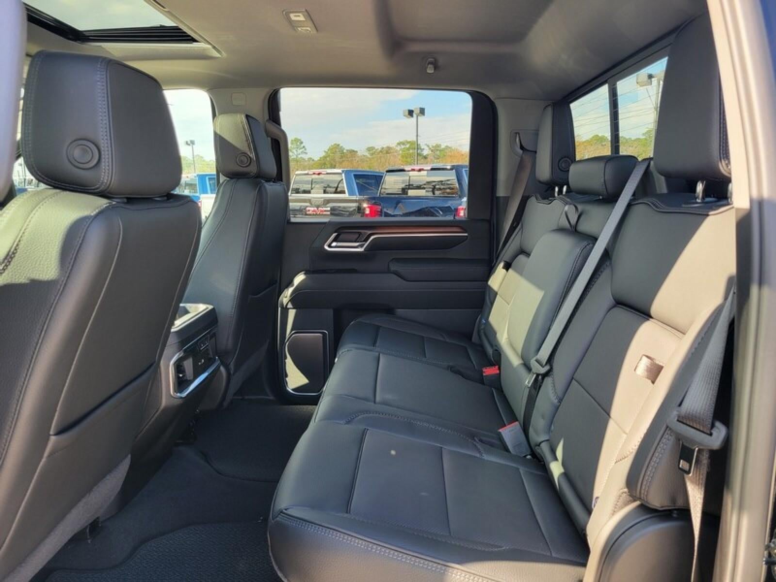 2026 GMC Sierra 3500 HD Crew Cab Long Box 4-Wheel Drive Denali