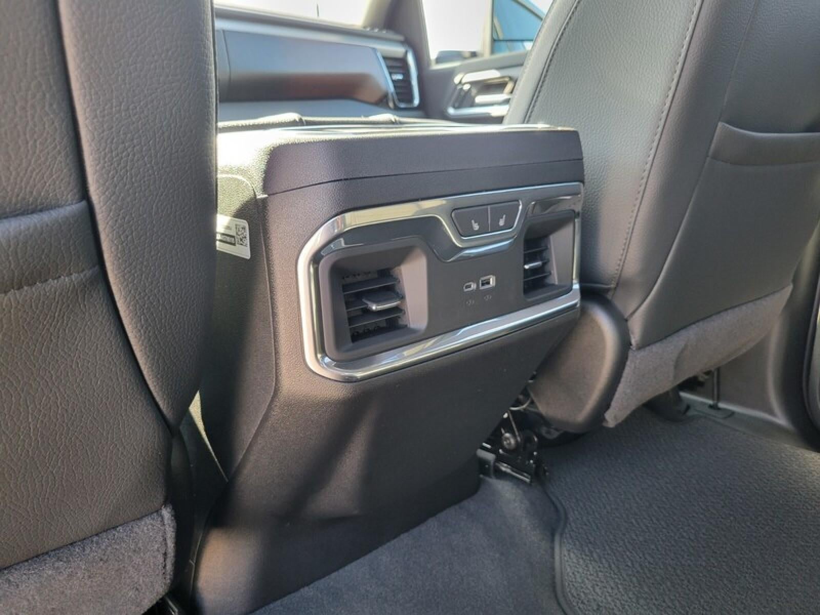 2026 GMC Sierra 3500 HD Crew Cab Long Box 4-Wheel Drive Denali