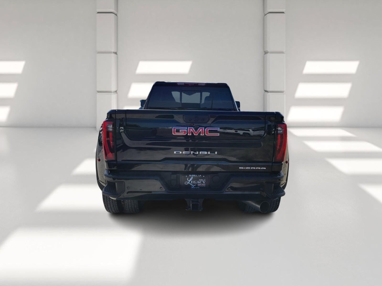 2026 GMC Sierra 3500 HD Crew Cab Long Box 4-Wheel Drive Denali