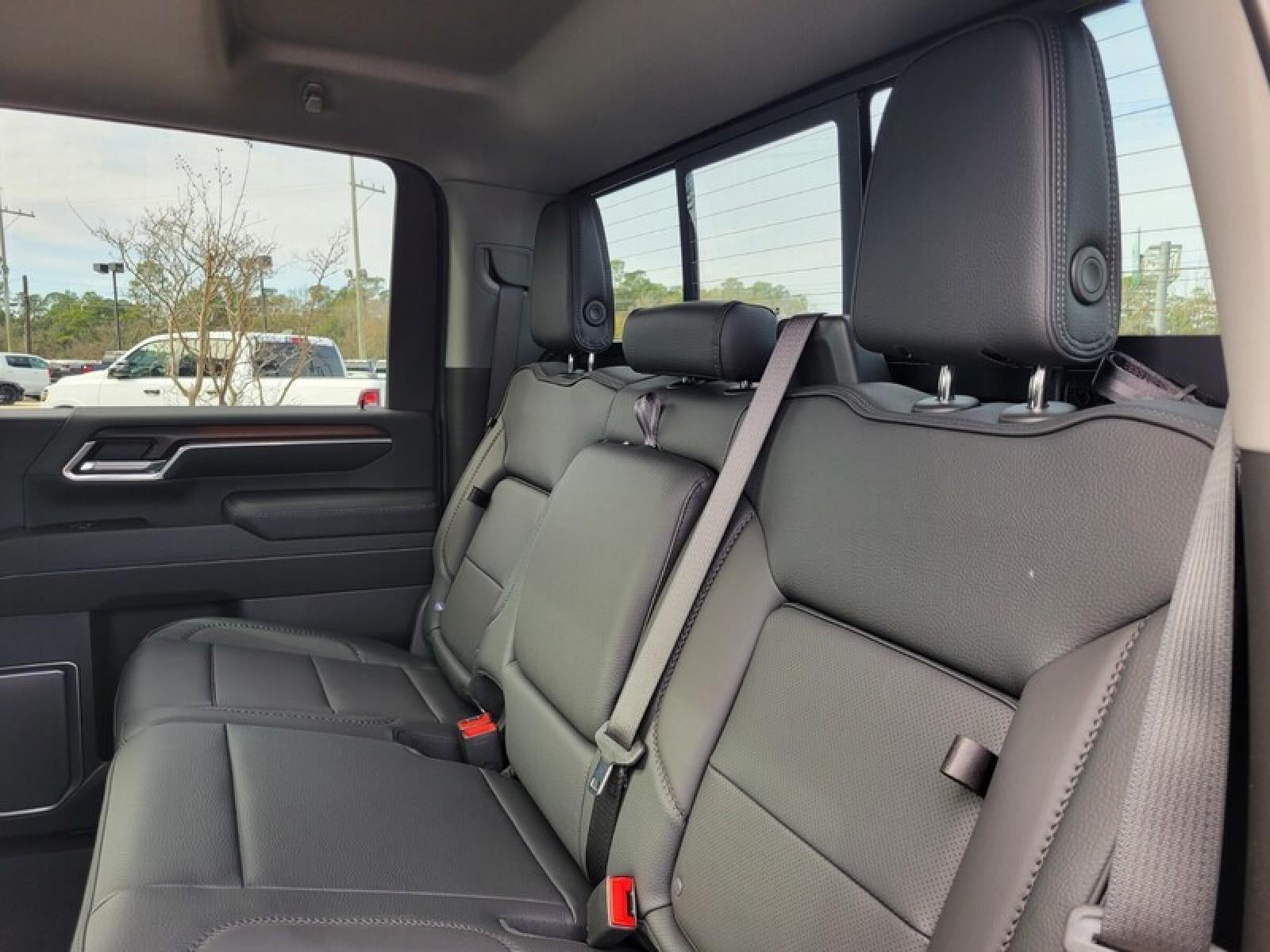 2026 GMC Sierra 3500 HD Crew Cab Long Box 4-Wheel Drive Denali