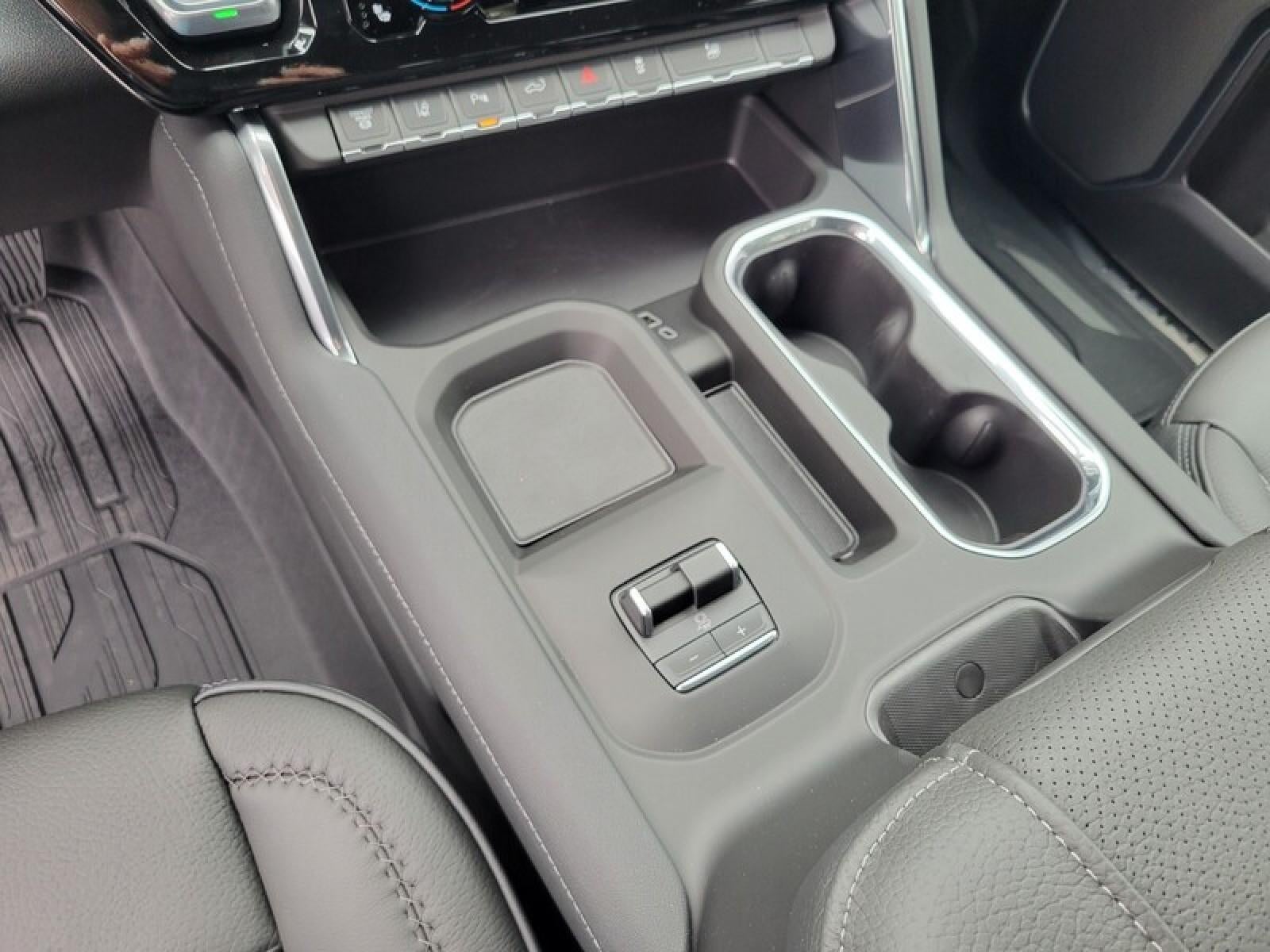 2026 GMC Sierra 3500 HD Crew Cab Long Box 4-Wheel Drive Denali