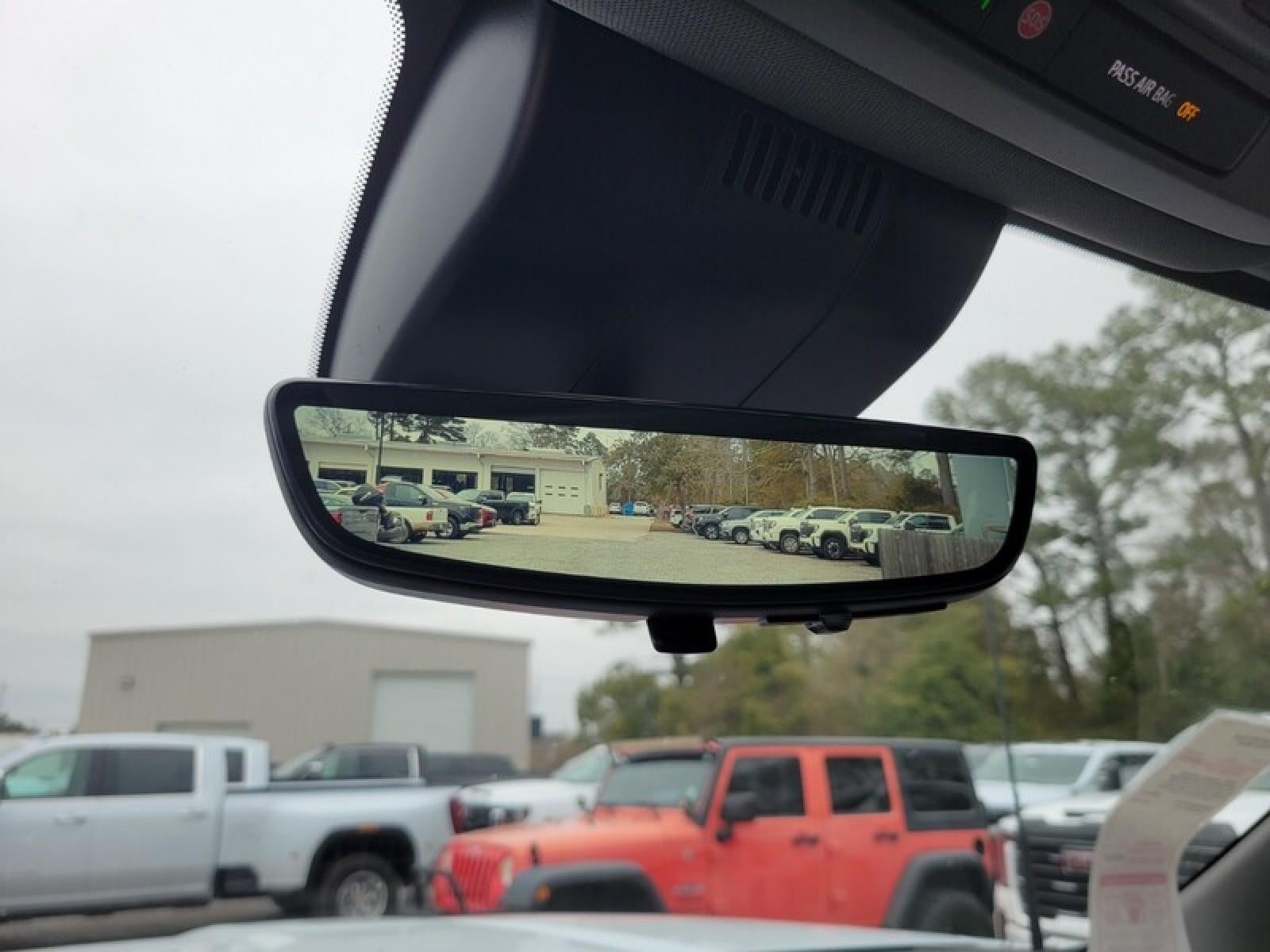 2026 GMC Sierra 3500 HD Crew Cab Long Box 4-Wheel Drive Denali