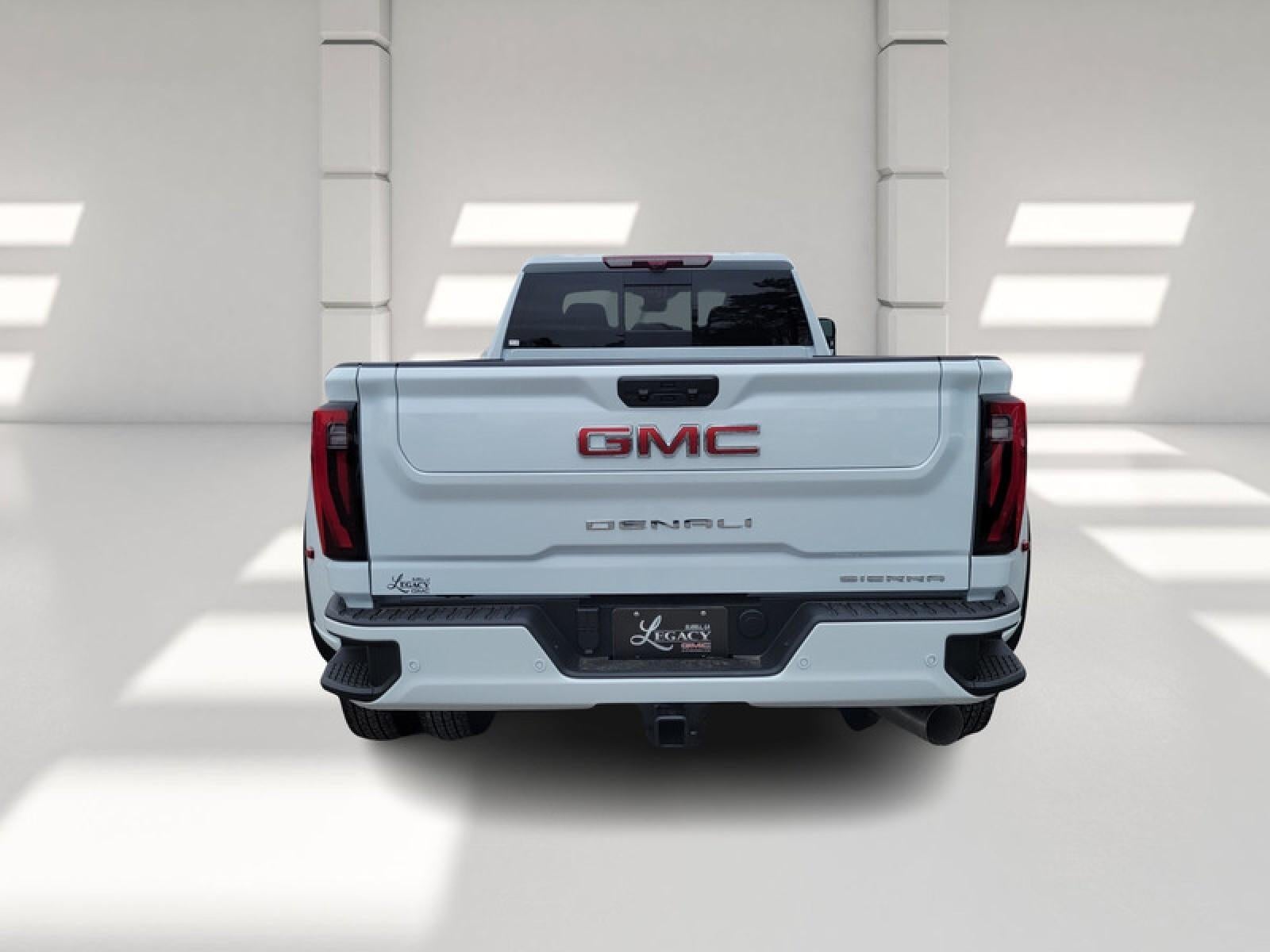 2026 GMC Sierra 3500 HD Crew Cab Long Box 4-Wheel Drive Denali