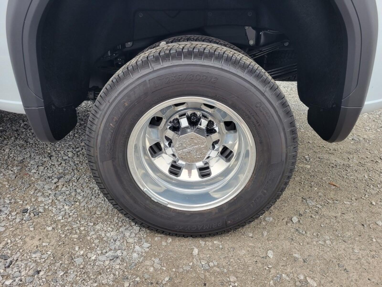 2026 GMC Sierra 3500 HD Crew Cab Long Box 4-Wheel Drive Denali