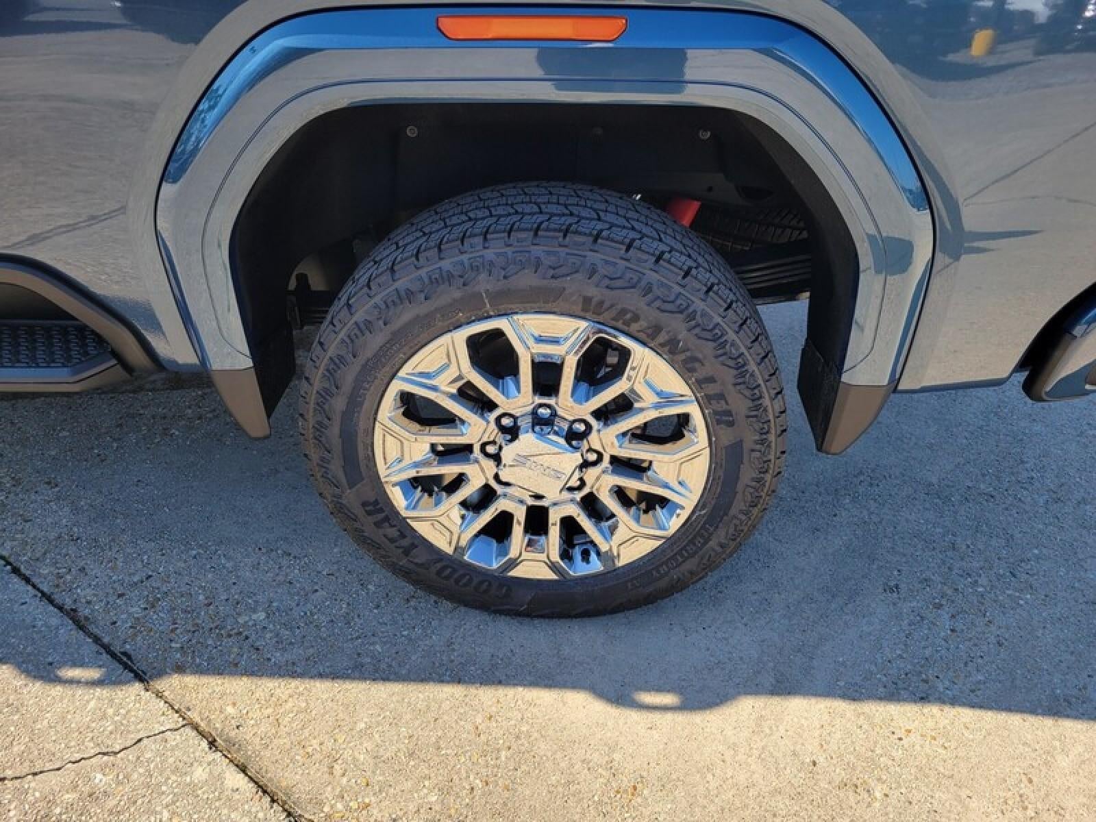 2026 GMC Sierra 2500 HD Crew Cab Standard Box 4-Wheel Drive Denali Ultimate