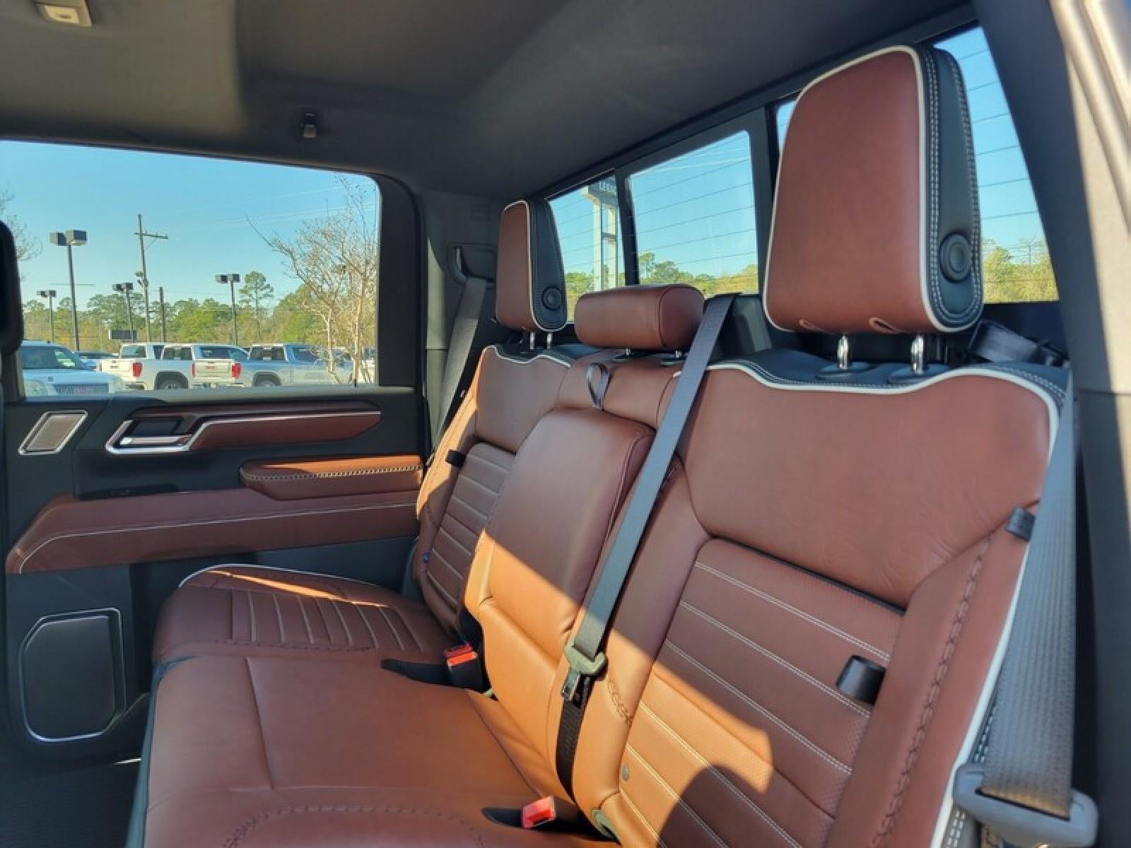 2026 GMC Sierra 2500 HD Crew Cab Standard Box 4-Wheel Drive Denali Ultimate