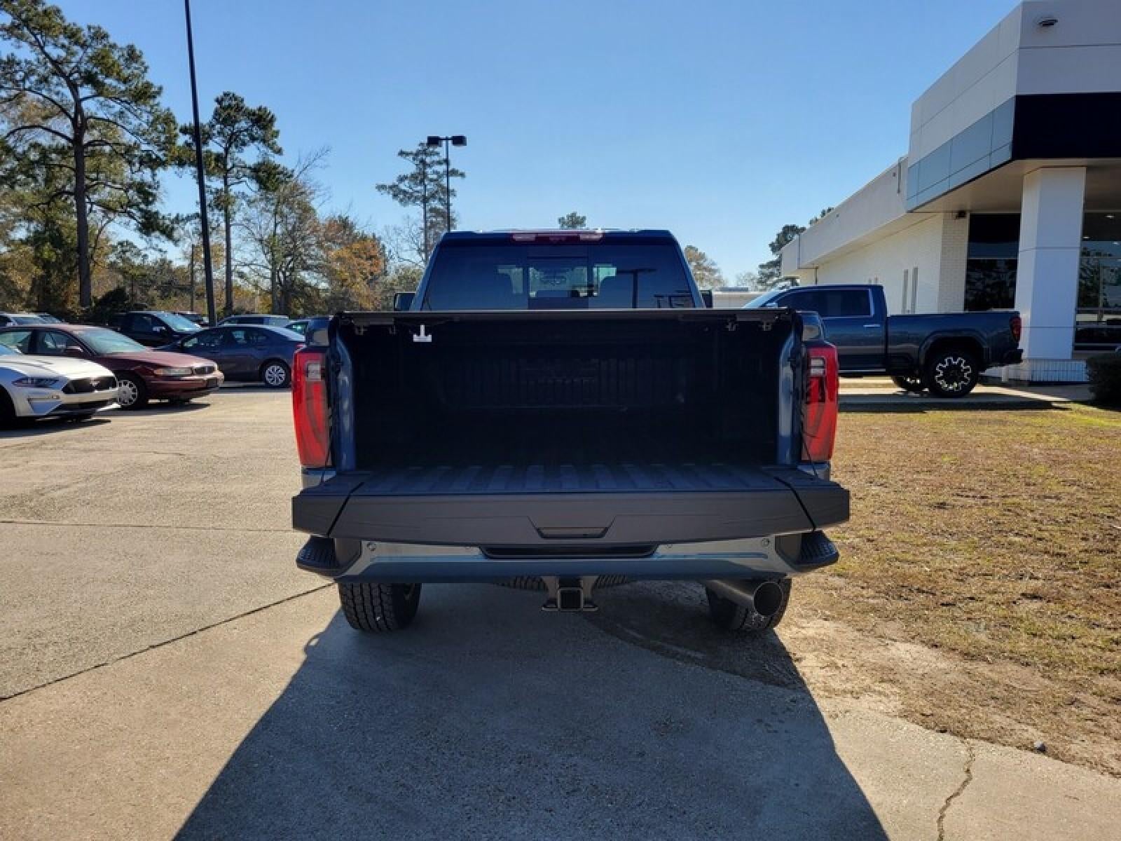 2026 GMC Sierra 2500 HD Crew Cab Standard Box 4-Wheel Drive Denali Ultimate