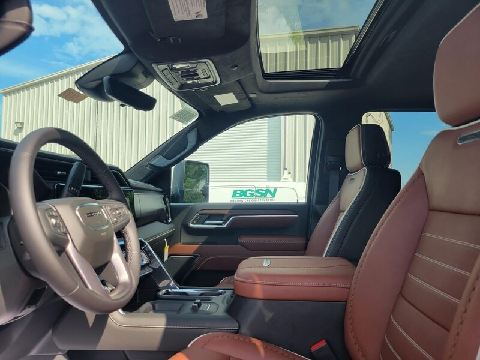 2026 GMC Sierra 2500 HD Crew Cab Standard Box 4-Wheel Drive Denali Ultimate