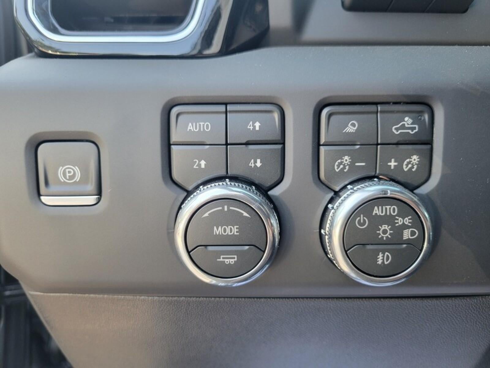 2026 GMC Sierra 2500 HD Crew Cab Standard Box 4-Wheel Drive Denali Ultimate