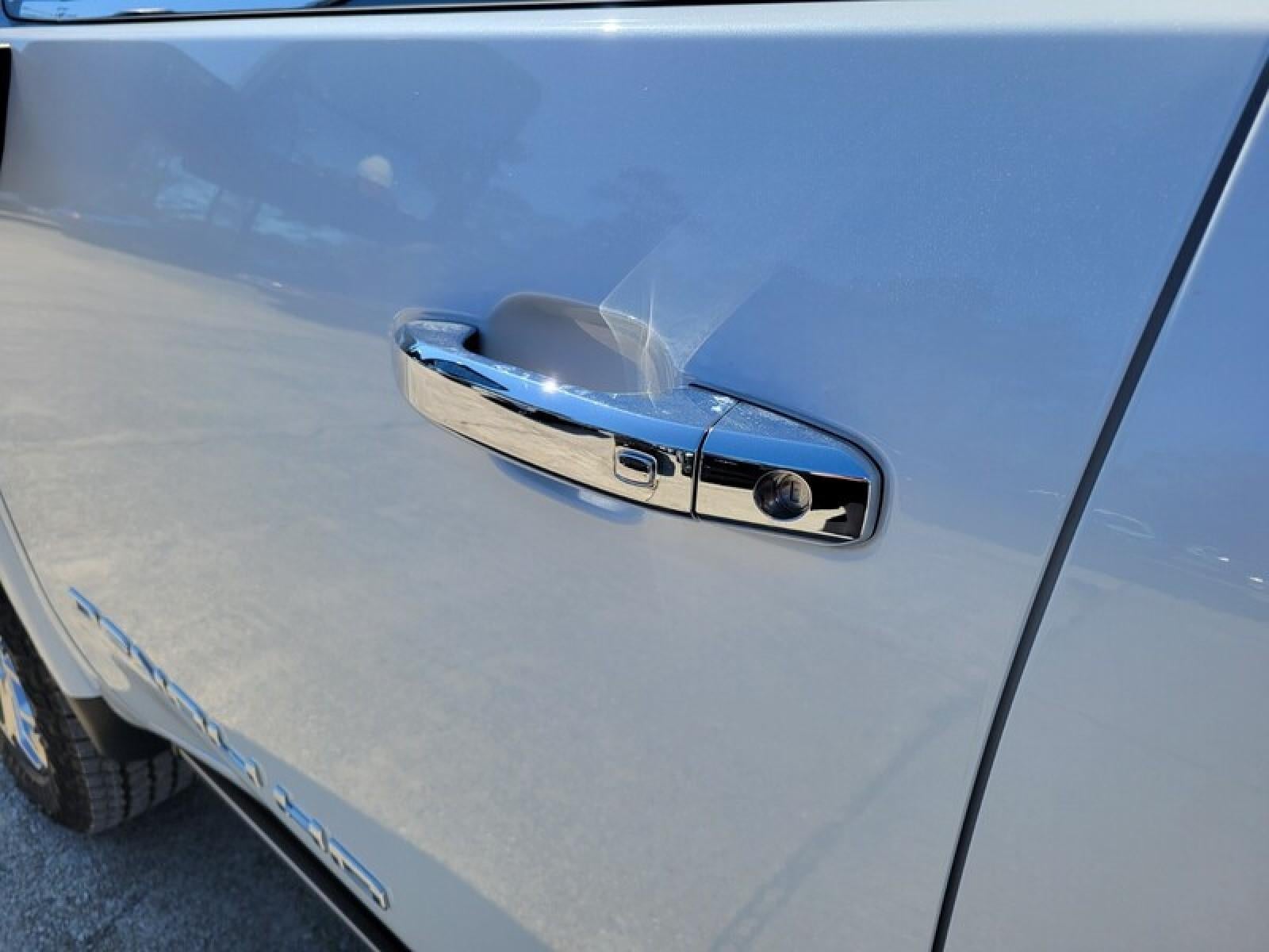 2026 GMC Sierra 2500 HD Crew Cab Standard Box 4-Wheel Drive Denali Ultimate