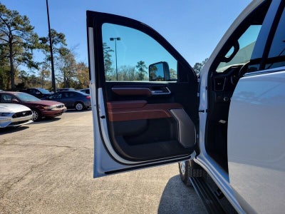 2026 GMC Sierra 2500 HD Crew Cab Standard Box 4-Wheel Drive Denali Ultimate