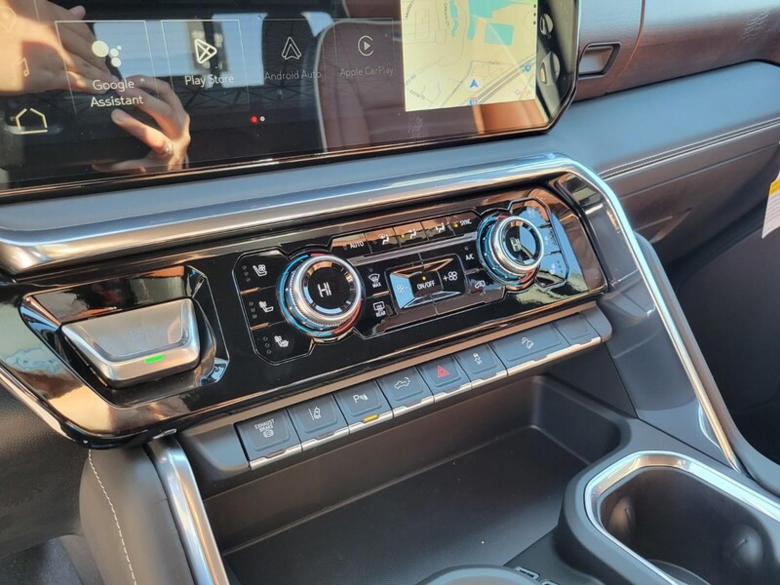 2026 GMC Sierra 2500 HD Crew Cab Standard Box 4-Wheel Drive Denali Ultimate