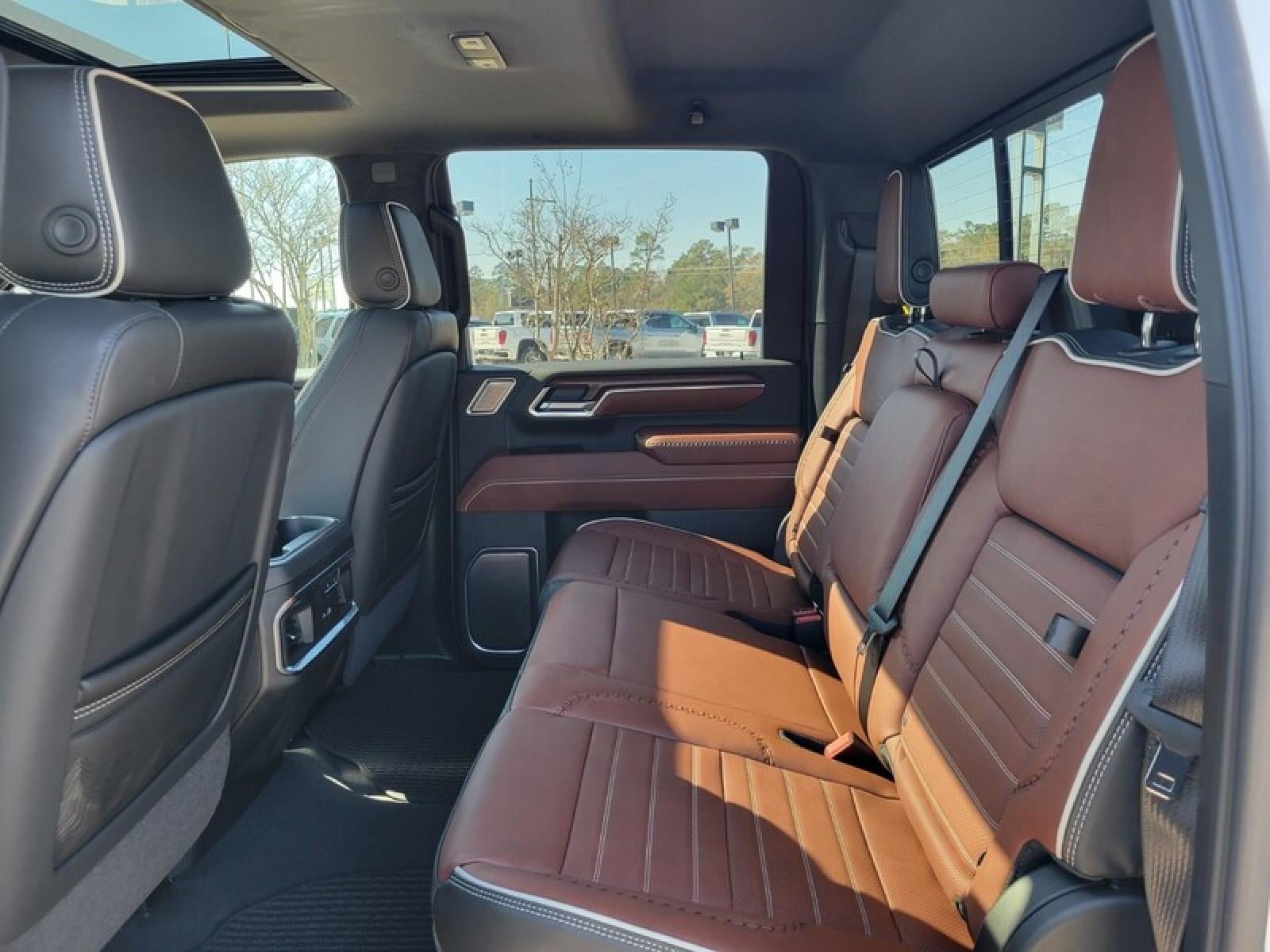 2026 GMC Sierra 2500 HD Crew Cab Standard Box 4-Wheel Drive Denali Ultimate