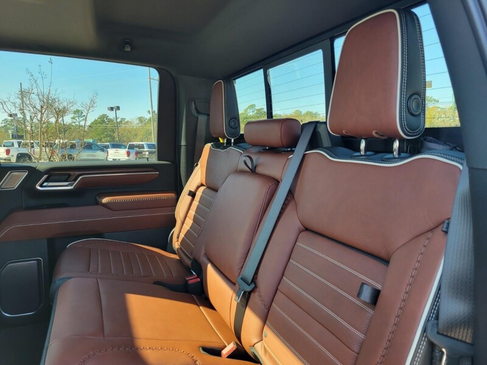 2026 GMC Sierra 2500 HD Crew Cab Standard Box 4-Wheel Drive Denali Ultimate