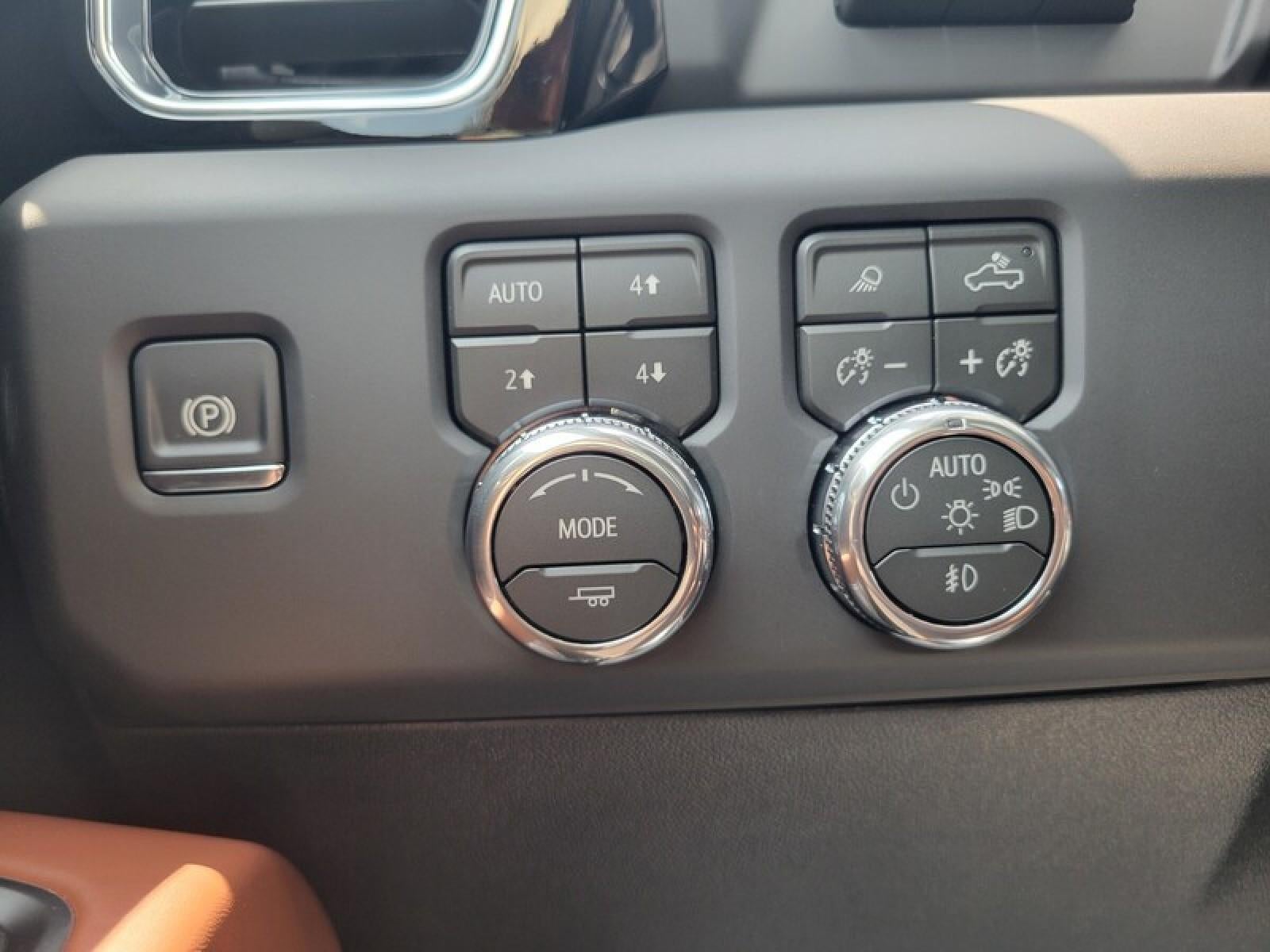 2026 GMC Sierra 2500 HD Crew Cab Standard Box 4-Wheel Drive Denali Ultimate