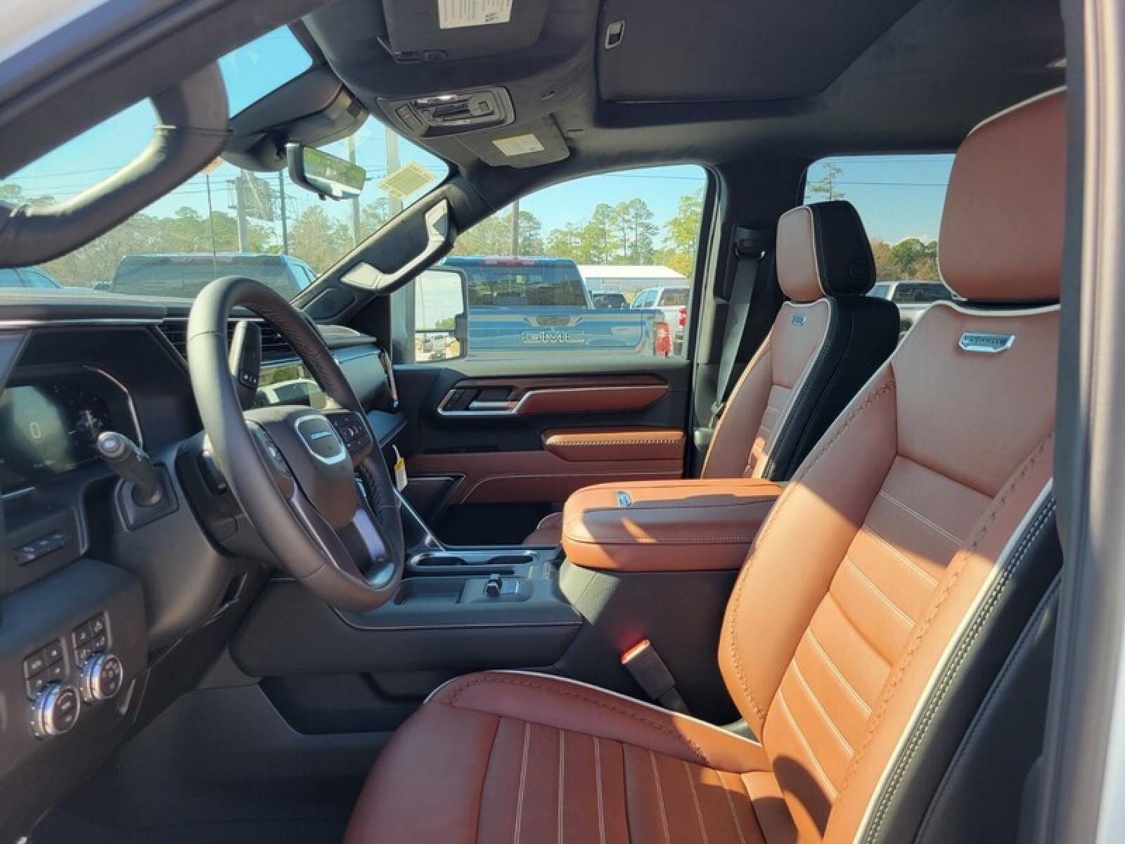 2026 GMC Sierra 2500 HD Crew Cab Standard Box 4-Wheel Drive Denali Ultimate