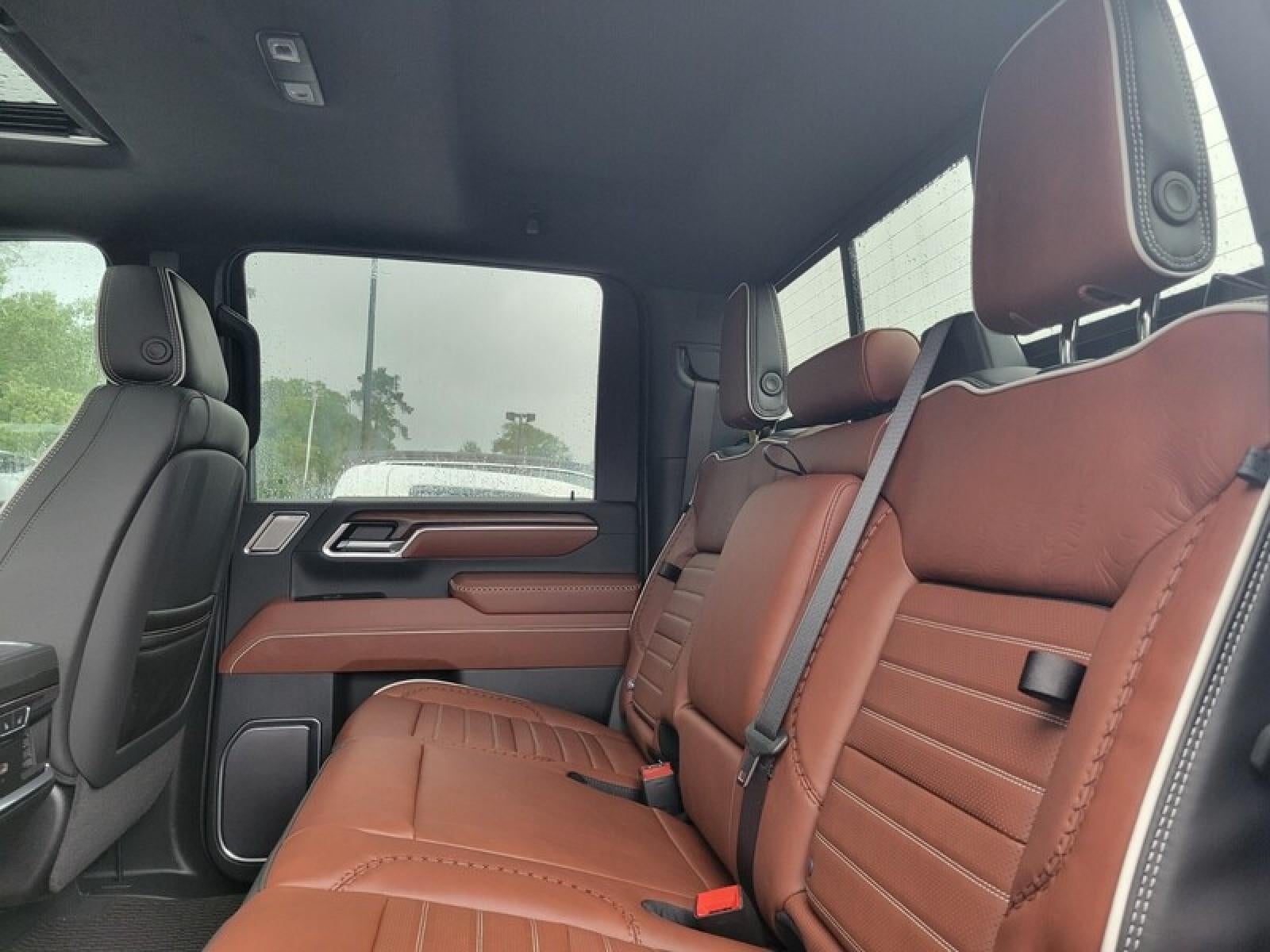 2026 GMC Sierra 2500 HD Crew Cab Standard Box 4-Wheel Drive Denali Ultimate