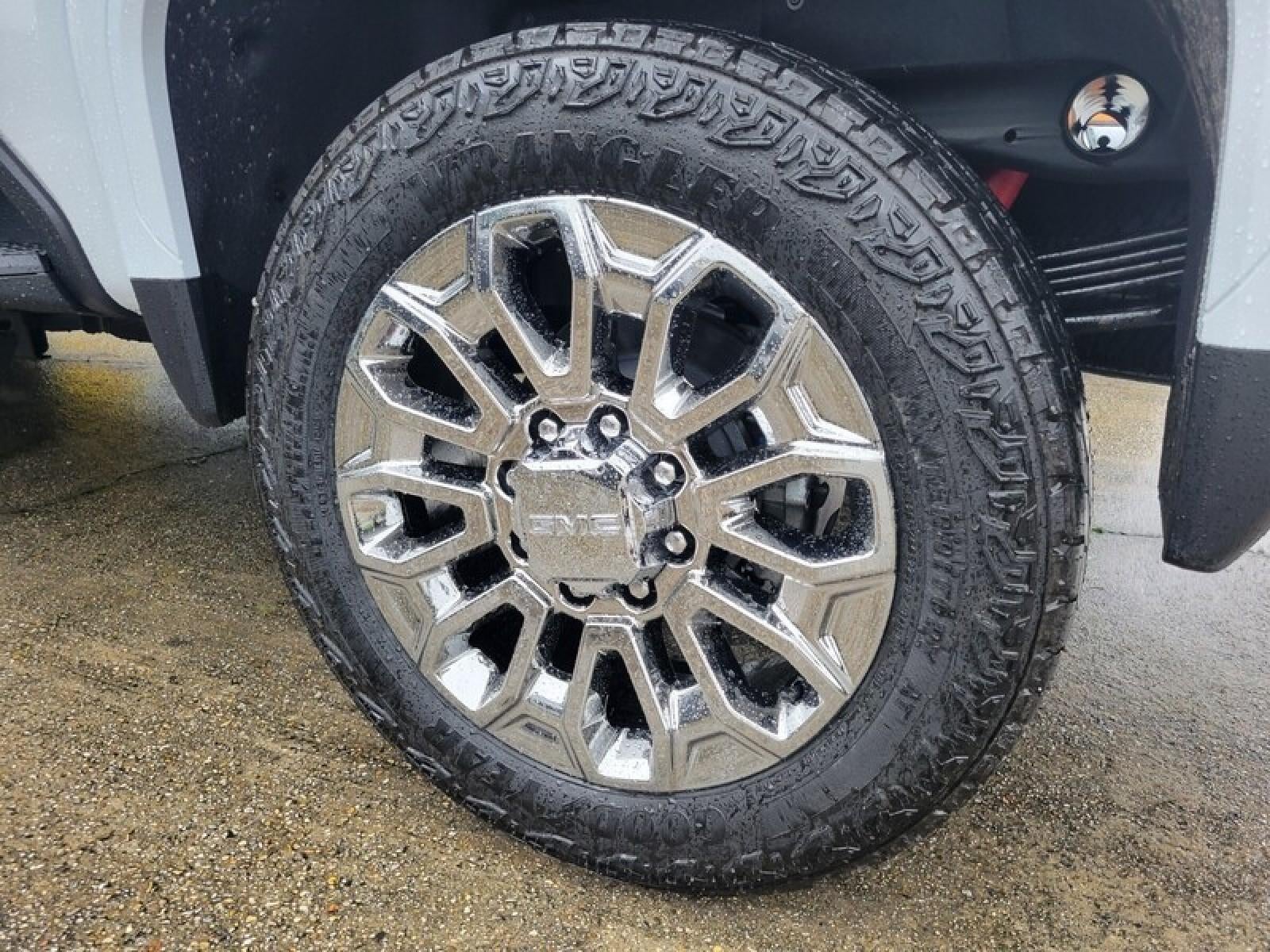 2026 GMC Sierra 2500 HD Crew Cab Standard Box 4-Wheel Drive Denali Ultimate