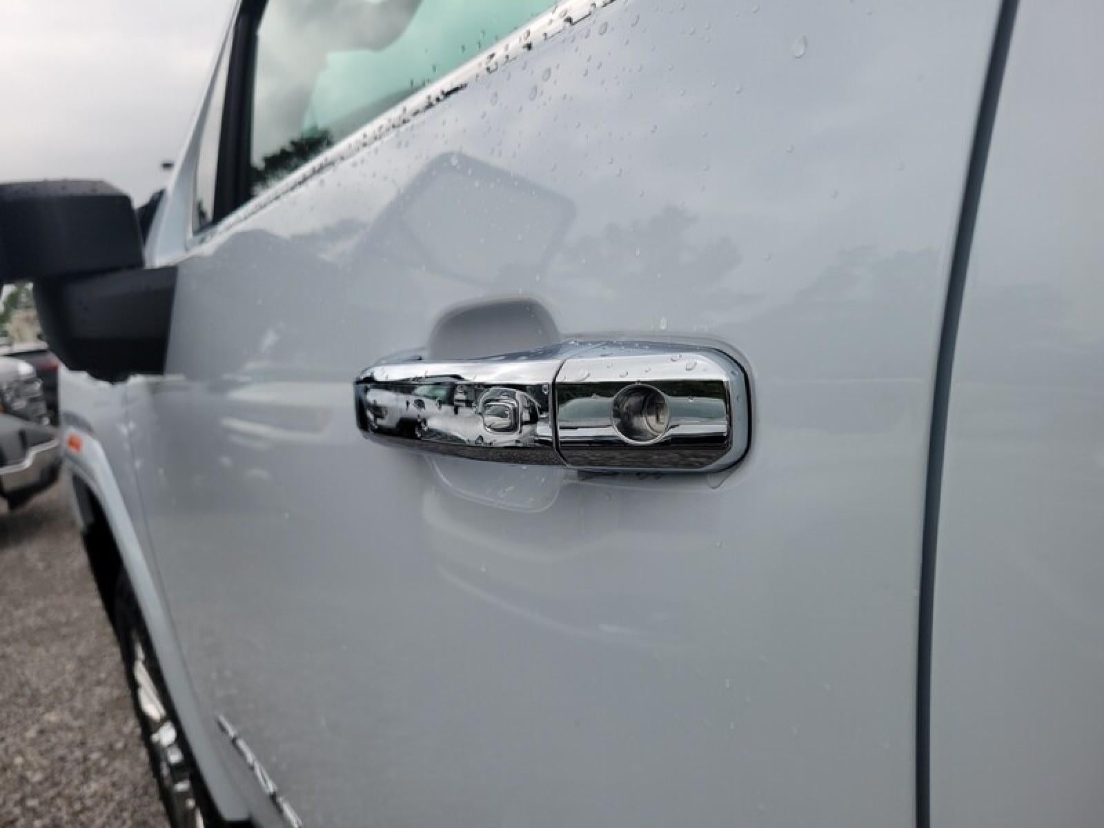 2026 GMC Sierra 2500 HD Crew Cab Standard Box 4-Wheel Drive Denali Ultimate