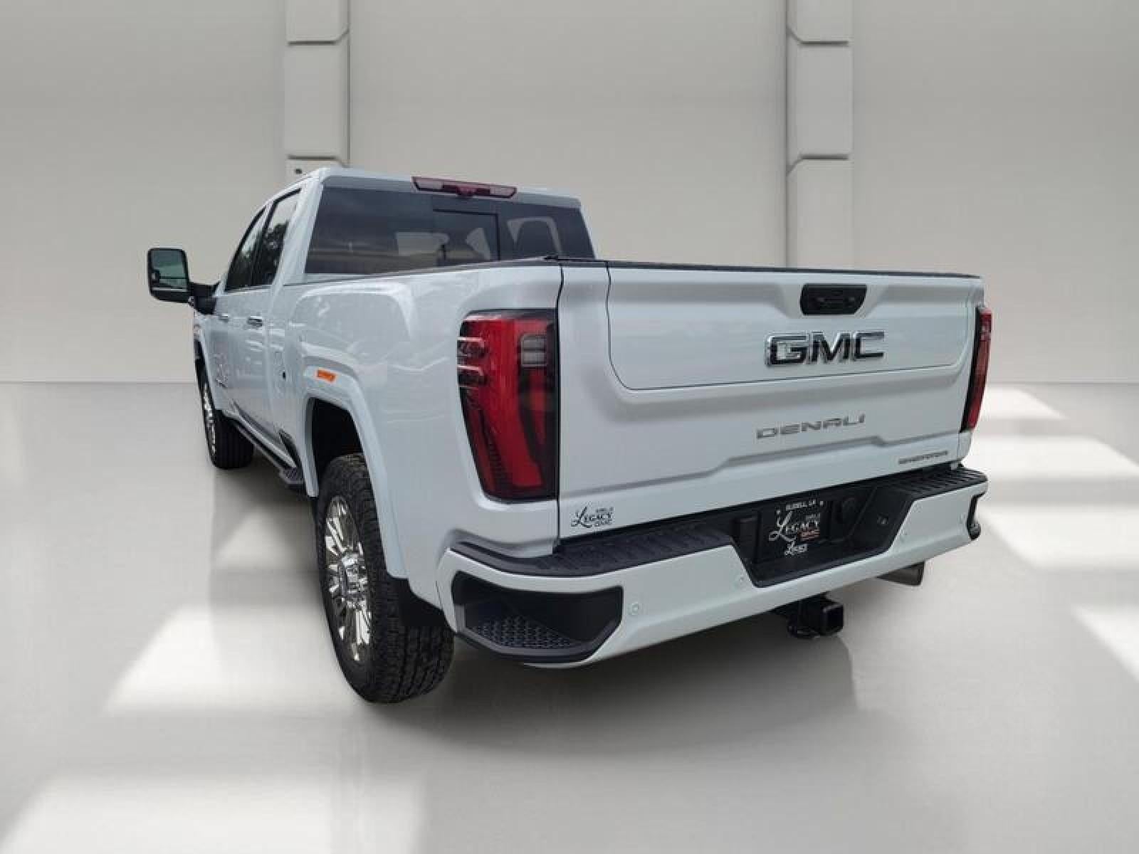 2026 GMC Sierra 2500 HD Crew Cab Standard Box 4-Wheel Drive Denali Ultimate