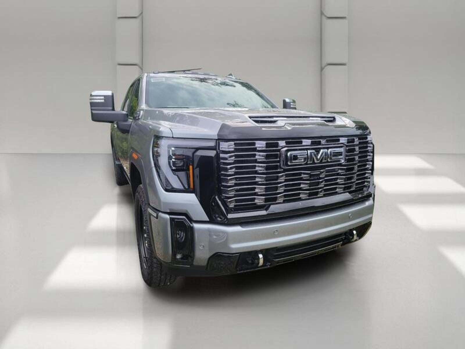 2026 GMC Sierra 2500 HD Crew Cab Standard Box 4-Wheel Drive Denali Ultimate