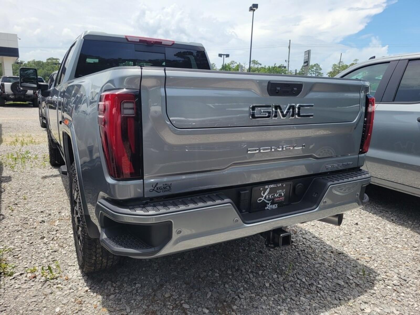 2026 GMC Sierra 2500 HD Crew Cab Standard Box 4-Wheel Drive Denali Ultimate