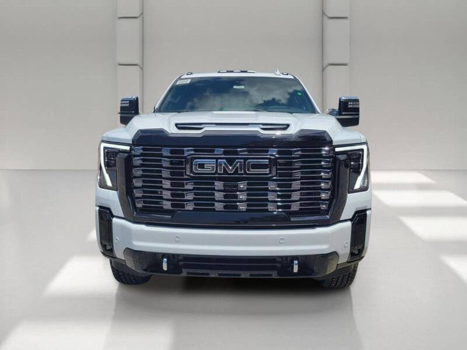 2026 GMC Sierra 2500 HD Crew Cab Standard Box 4-Wheel Drive Denali Ultimate