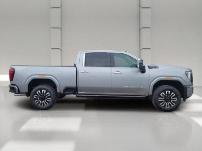 2026 GMC Sierra 2500 HD Crew Cab Standard Box 4-Wheel Drive Denali Ultimate