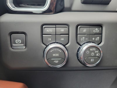 2026 GMC Sierra 2500 HD Crew Cab Standard Box 4-Wheel Drive Denali Ultimate