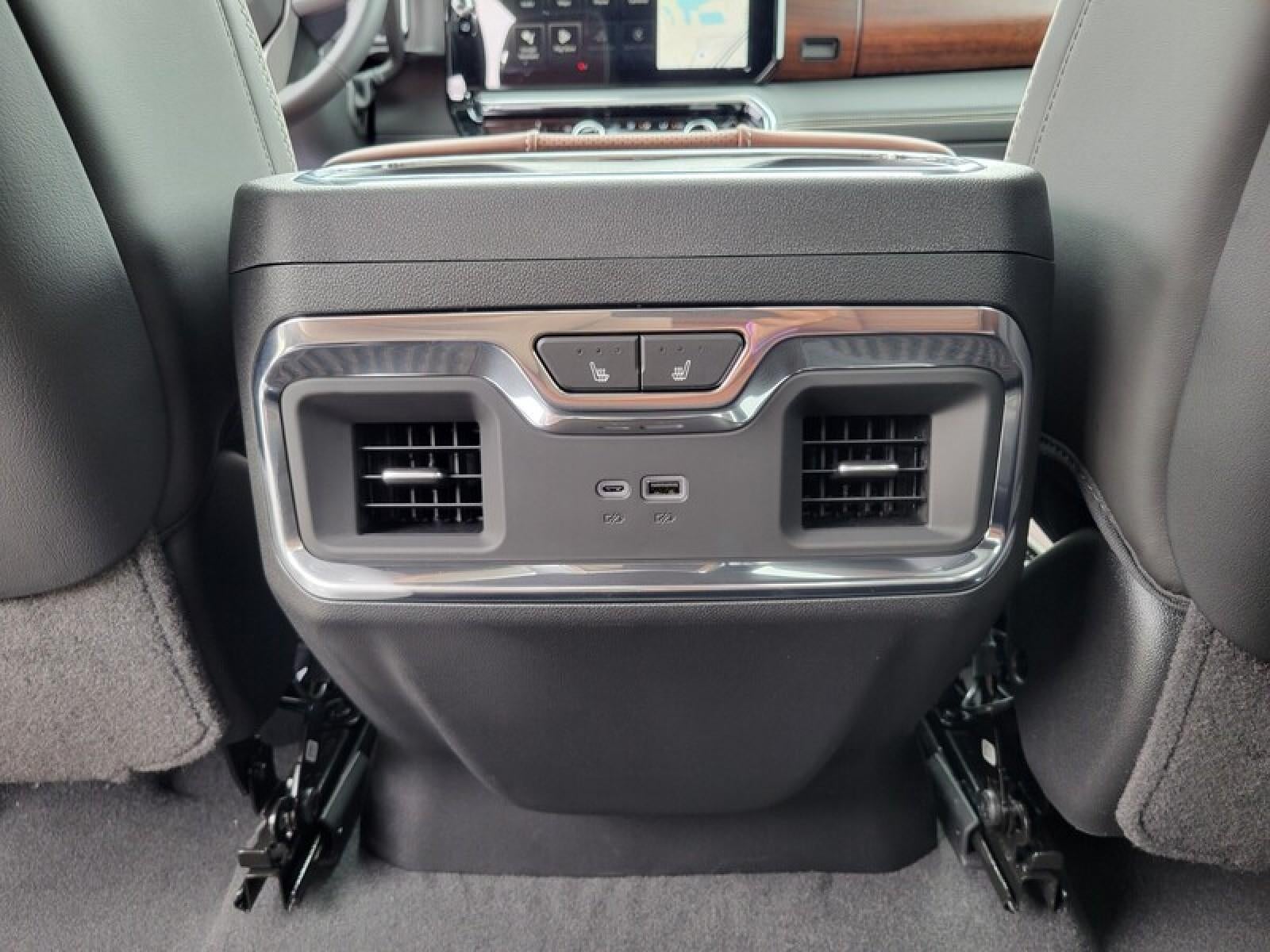 2026 GMC Sierra 2500 HD Crew Cab Standard Box 4-Wheel Drive Denali Ultimate