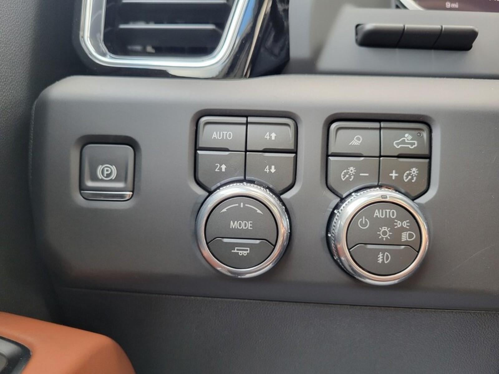 2026 GMC Sierra 2500 HD Crew Cab Standard Box 4-Wheel Drive Denali Ultimate