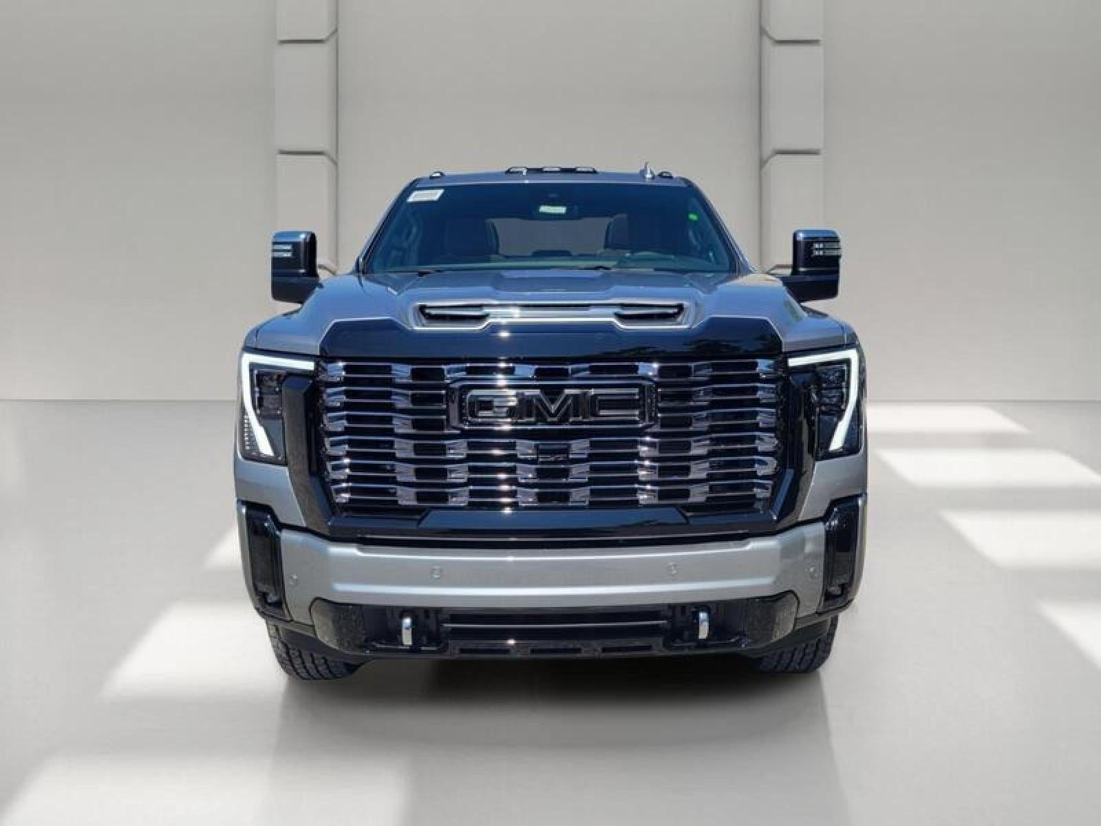 2026 GMC Sierra 2500 HD Crew Cab Standard Box 4-Wheel Drive Denali Ultimate