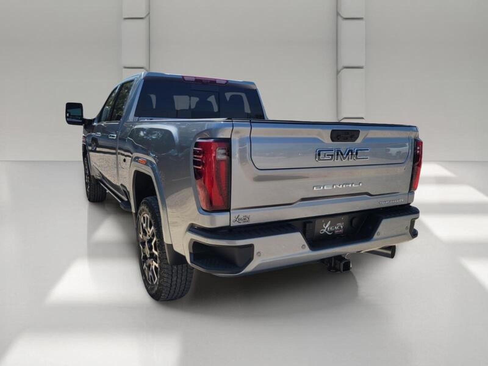 2026 GMC Sierra 2500 HD Crew Cab Standard Box 4-Wheel Drive Denali Ultimate